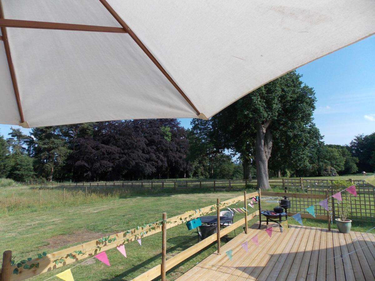 Hope Cottage Bell Tent Retreat Ашбърн Екстериор снимка